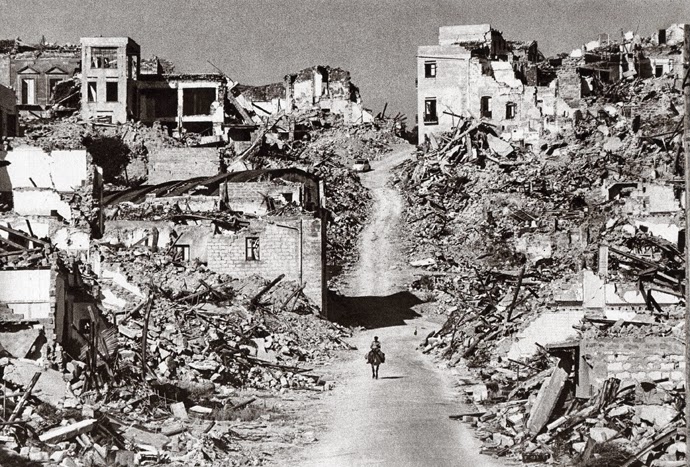 Ferdinando-Scianna-Gibellina-dopo-il-terremoto-del-1969